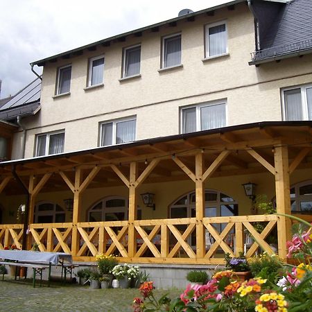 Landhotel Sperlingsberg Криммичау Экстерьер фото